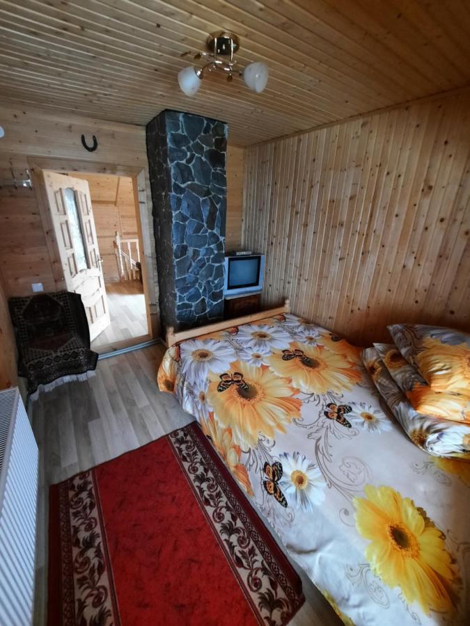 Гостинний Двір Матійчуків Villa Vorokhta Exterior photo